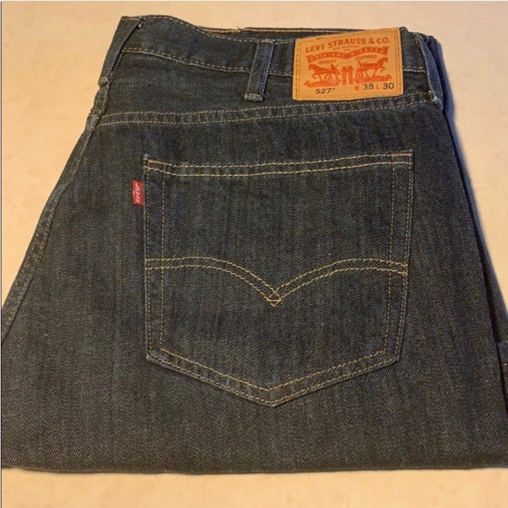 Levi's Blue Slim Straight Jeans with Iconic Stitching